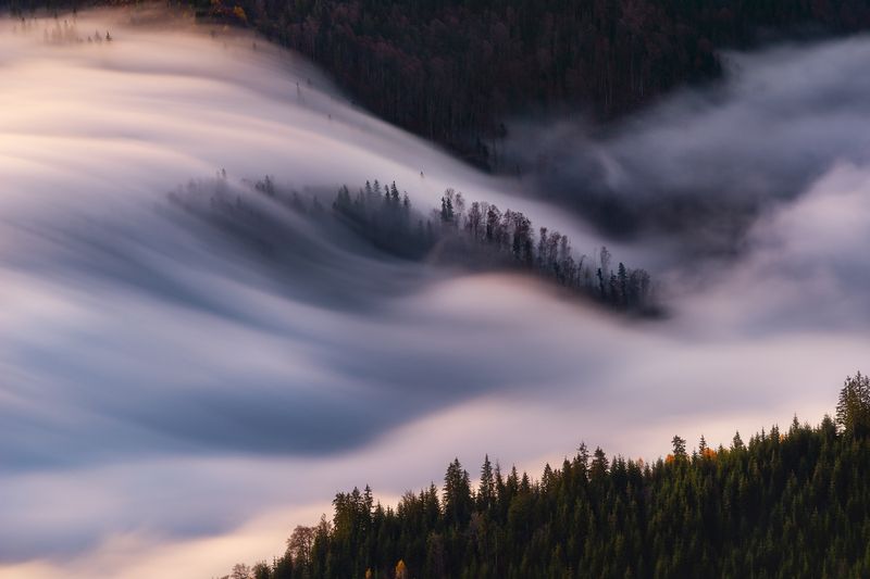 Flooded фото превью