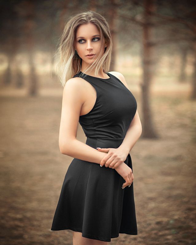 girl, model,hot, studio, portrait, black, light, young, summer, sexy Olga фото превью