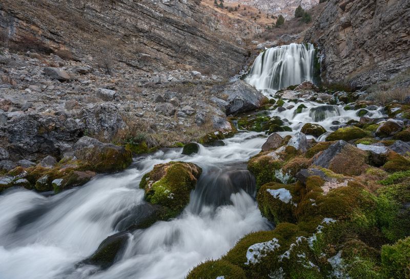 Испайский водопад. фото превью