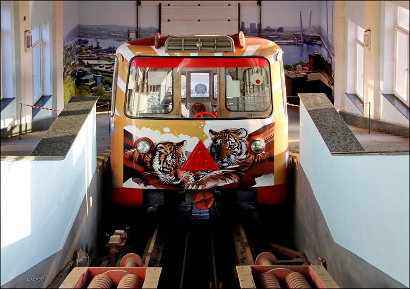 город, архитектура,  владивосток, фкникулёр Владивосток  фуникулёр фото превью