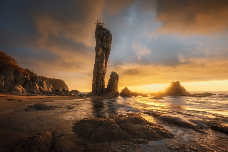 приморье, приморский край, лазовский заповедник, бухта тачингоуза Кекур Самурай фото превью