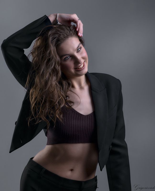 девушка. портрет. красота. глаза. улыбка Анна фото превью