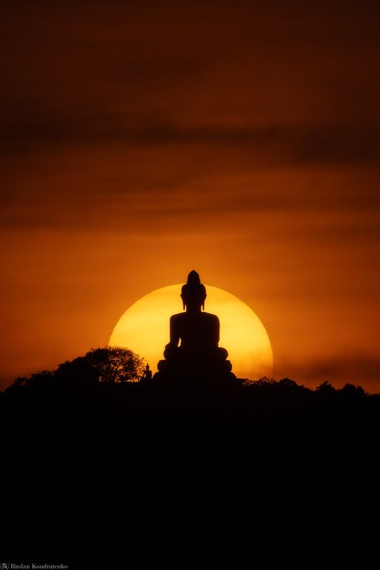 статуя большого будды, пхукет, прострел, закат Статуя Большого Будды на Пхукете на закате фото превью