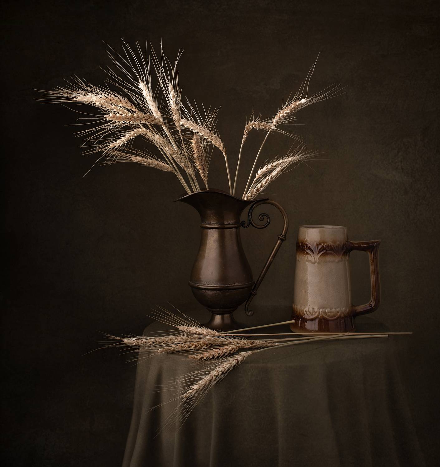 still life, beer, light, texture, shadow, Maria Margareth Perfoncio