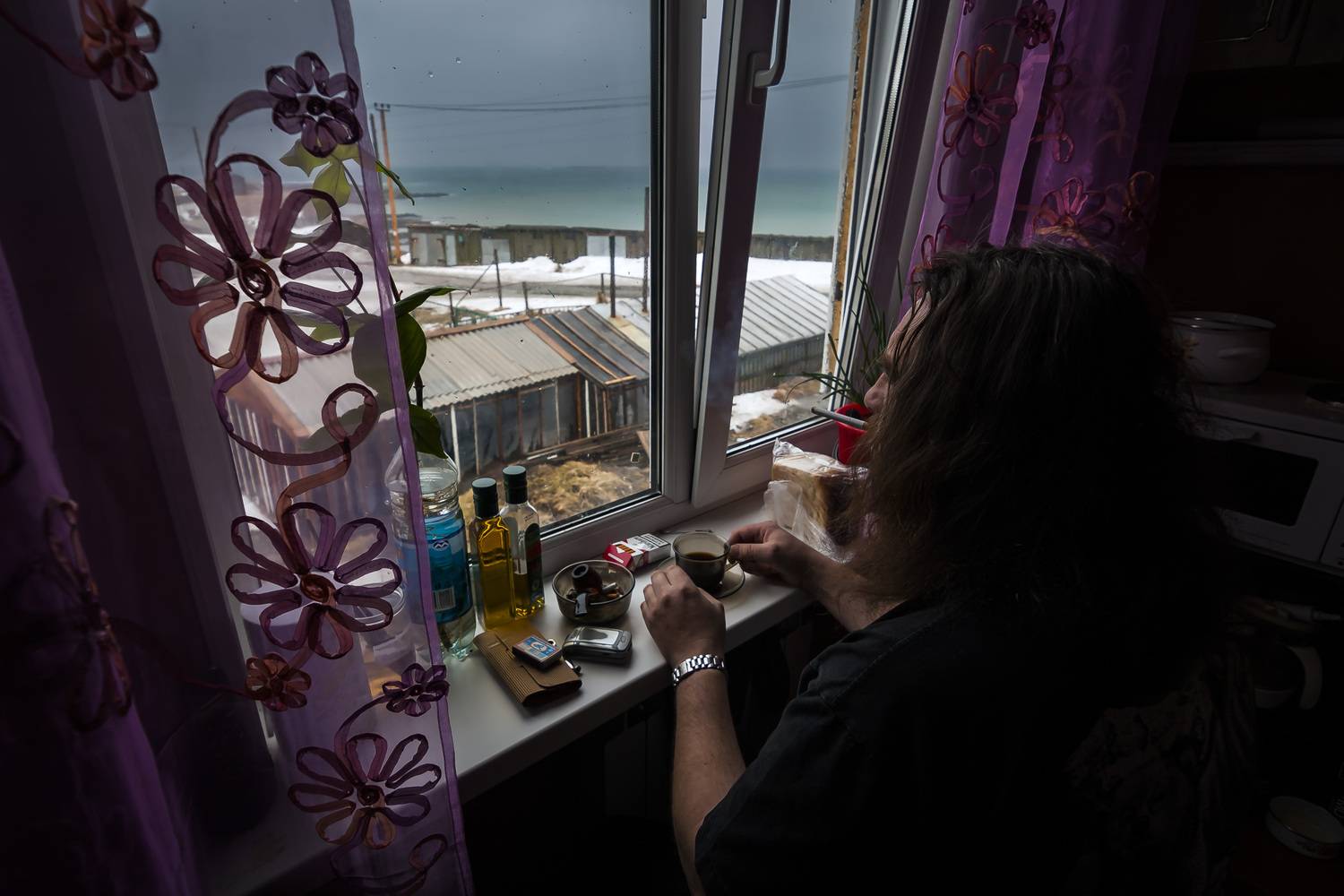 кофе, завтрак, окно, тихий океан,сараи, Уткин Дмитрий