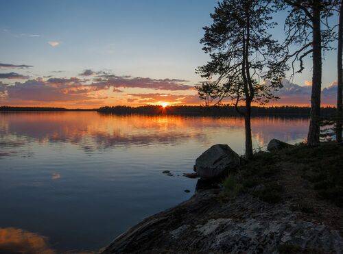 Вечер у озера