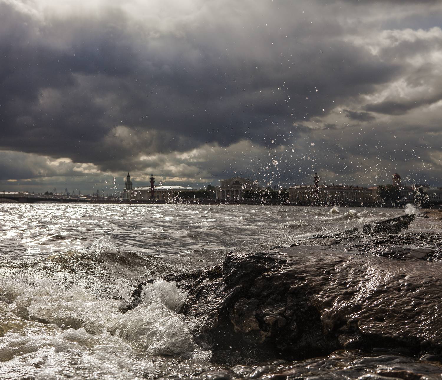 ,  александр михайлов