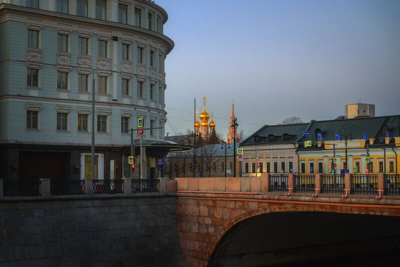 церковь, москва, архитектура Храм Воскресения Христова в Кадашах фото превью