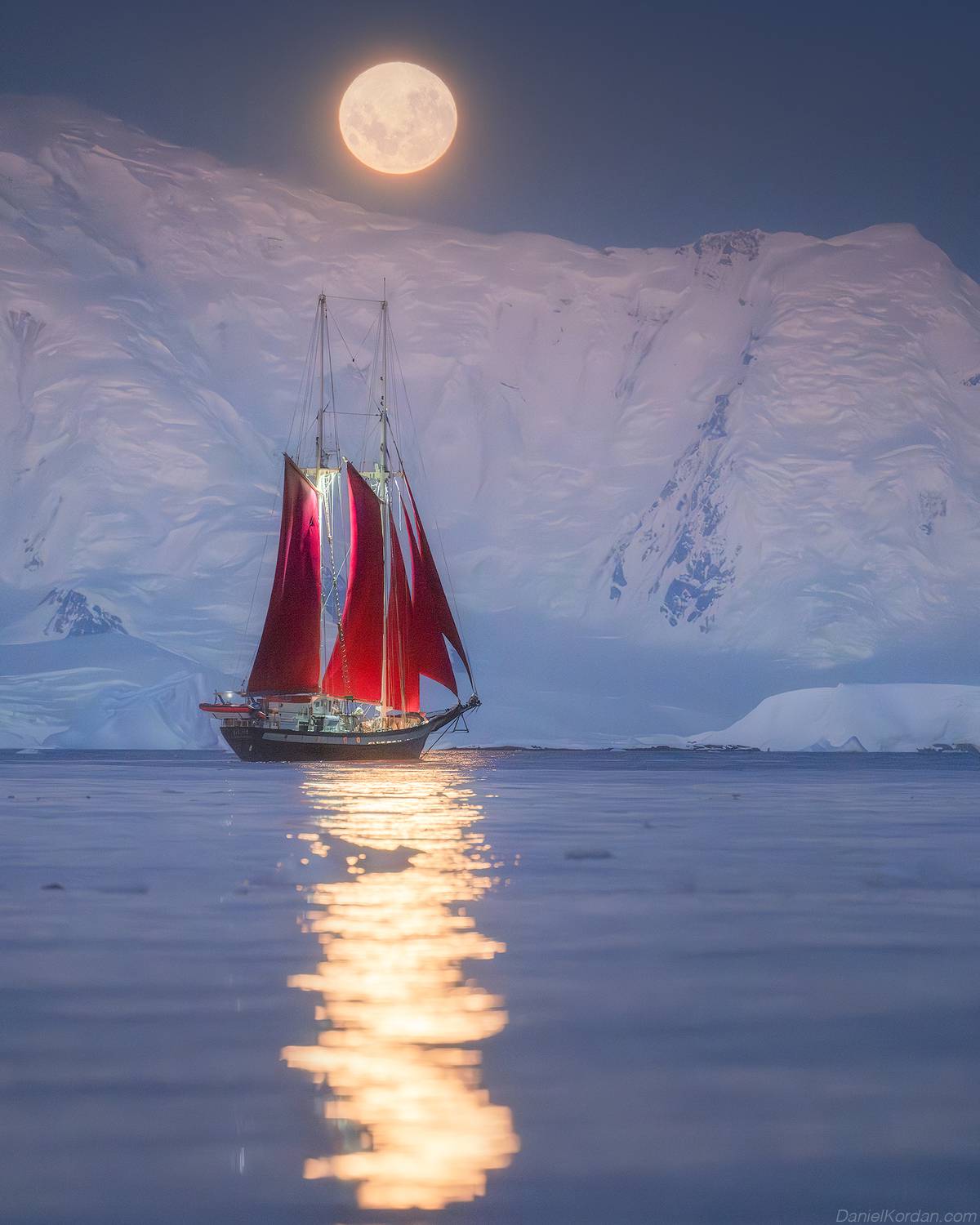 Antarctica, Даниил Коржонов