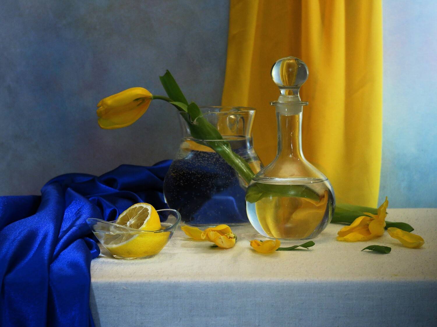 , Людмила Хрусталева*