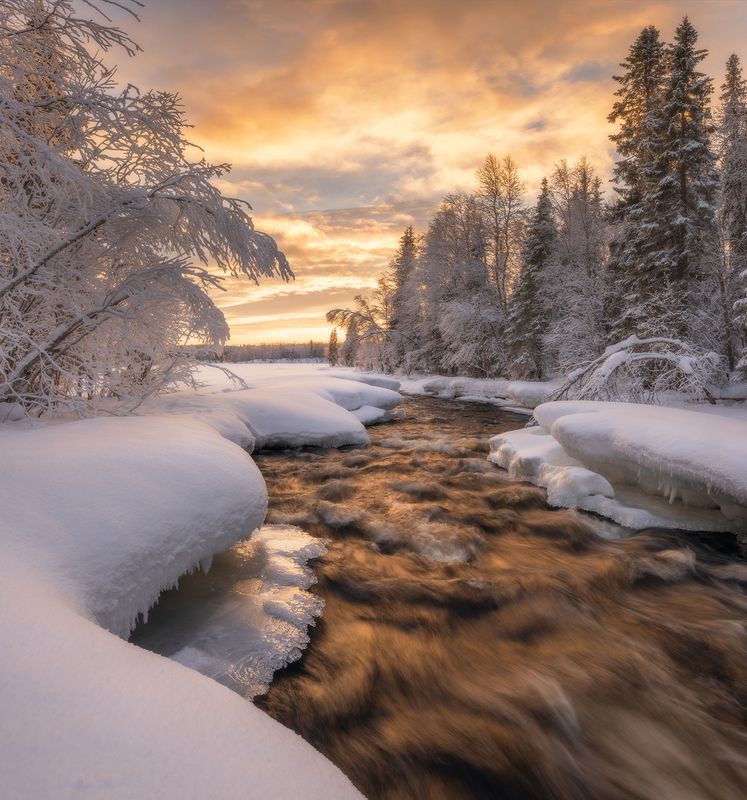 кольский, вечер, река, вода, поток, облака, зима, снег Бурный поток. фото превью