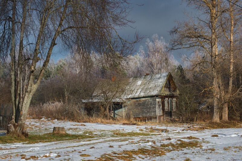 деревня беляиха дом старый заброшенный мороз Заброшенный дом. фото превью