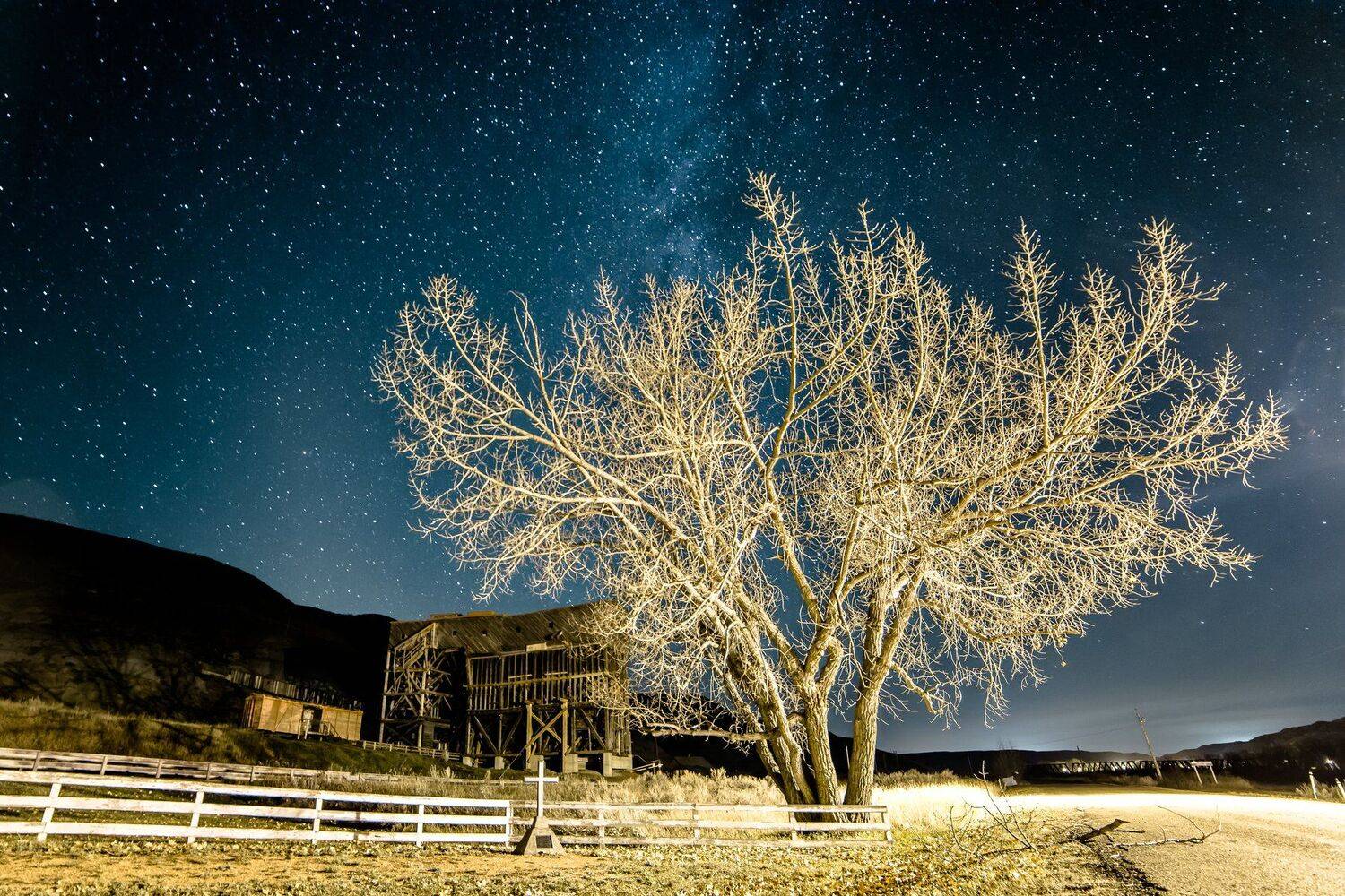 ночь, звезды, млечный путь, шахта, канада, альберта, Денис Семенов