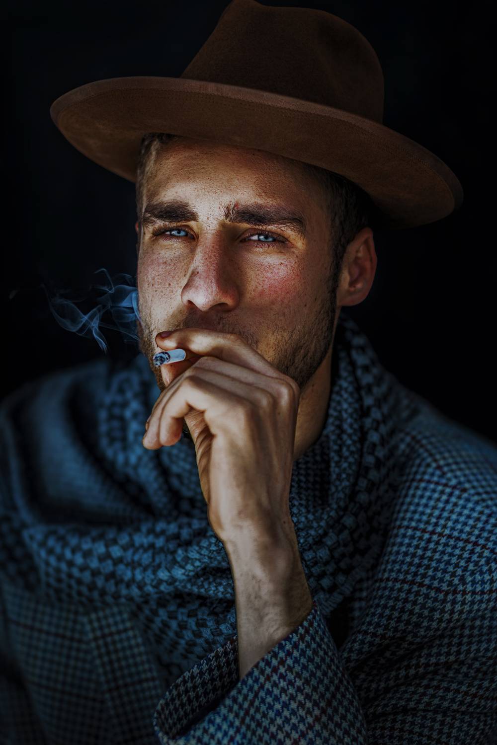 male portrait, shades, face,daylight, hat, details, colors,мужчина, , шляпа, контраст, мужской портрет, высокая текстура, Seif Koussani