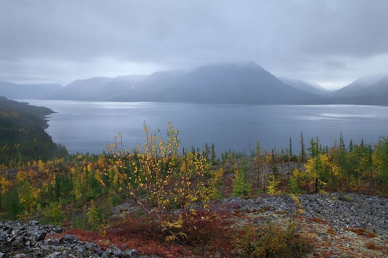 плато путоран, озеро лама, осень. Таймыр. Суровые Путораны. фото превью