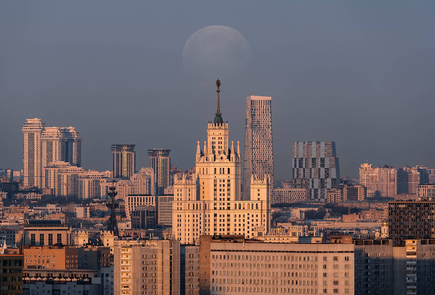 , Александр Артамонов