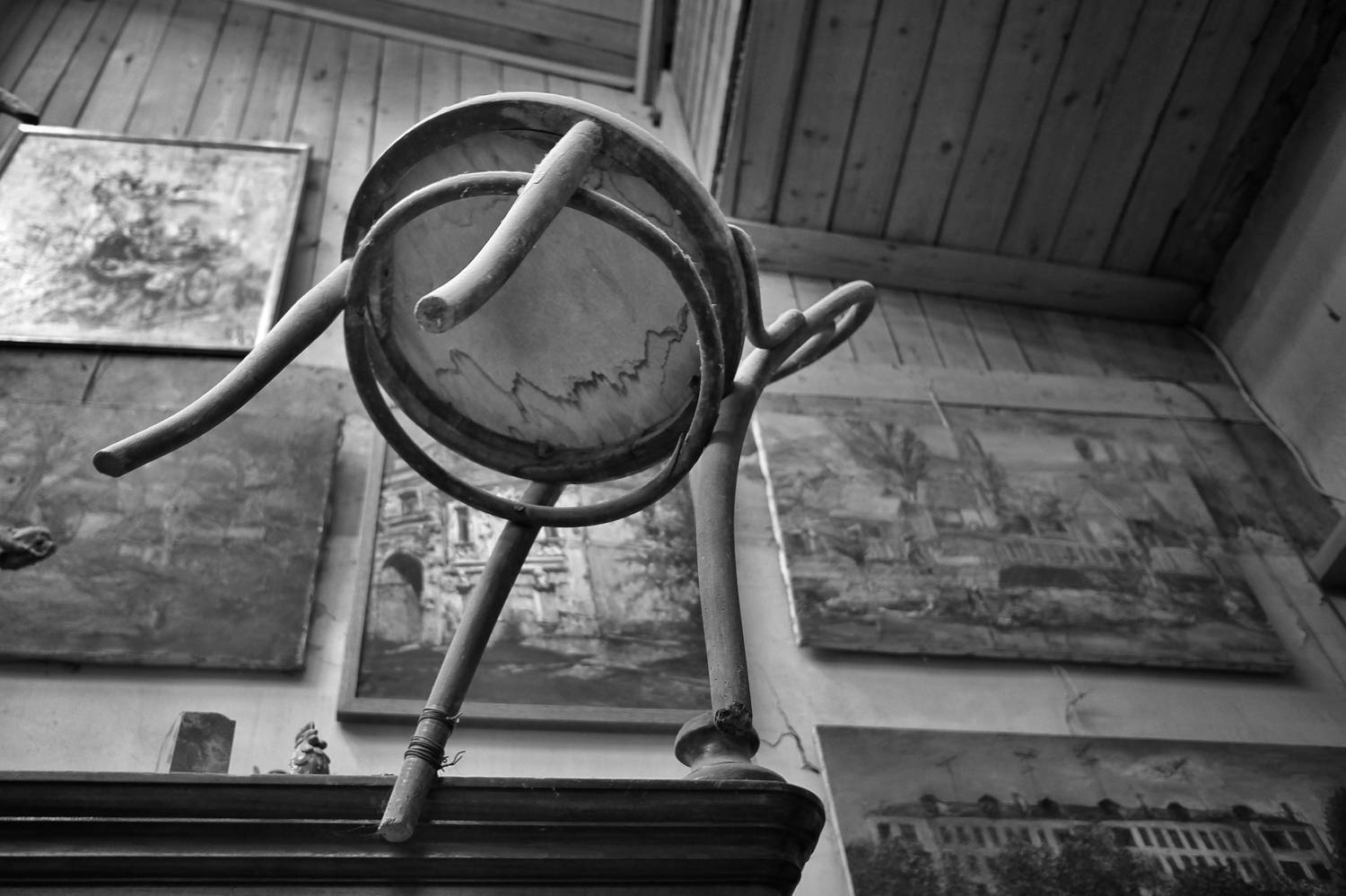 Стул, выше, Зорин Миша