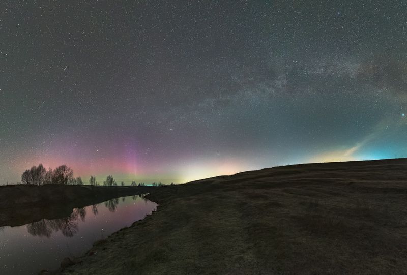 Апрельское сияние фото превью