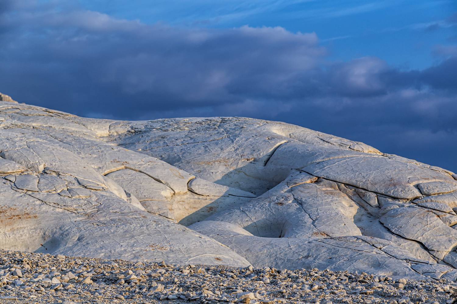 Айракты, Бозжира, Кокосем, Кокесем, Казахстан, Мангистау, Каньон, Тузбаир, отражение, Клыки, Корабль, Бокты, Лензбол, Арка, Закат, рассвет, день, пейзаж, долина шаров, яйца динозавров, Шергала, Тетис, Тирамису, Устюрт, Национальный парк, нацпарк, тучи, об, Евгений Бондарь