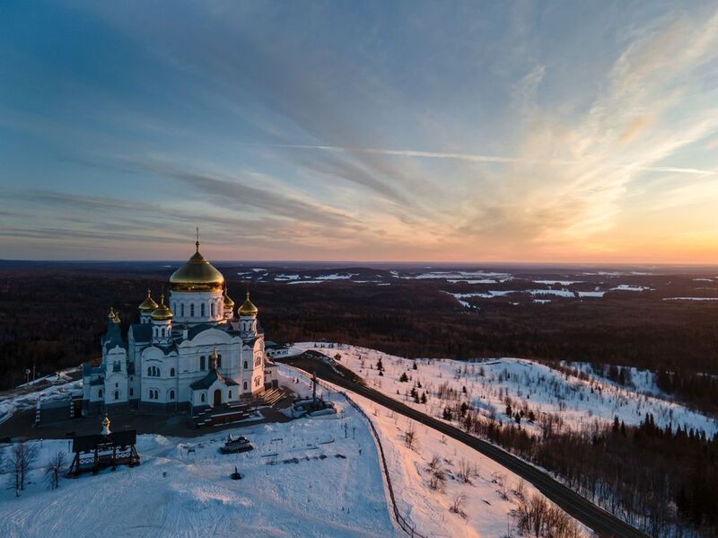 белогорский монастырь. рассвет. март 2025 Белогорский монастырь. Рассвет. Март 2025 фото превью