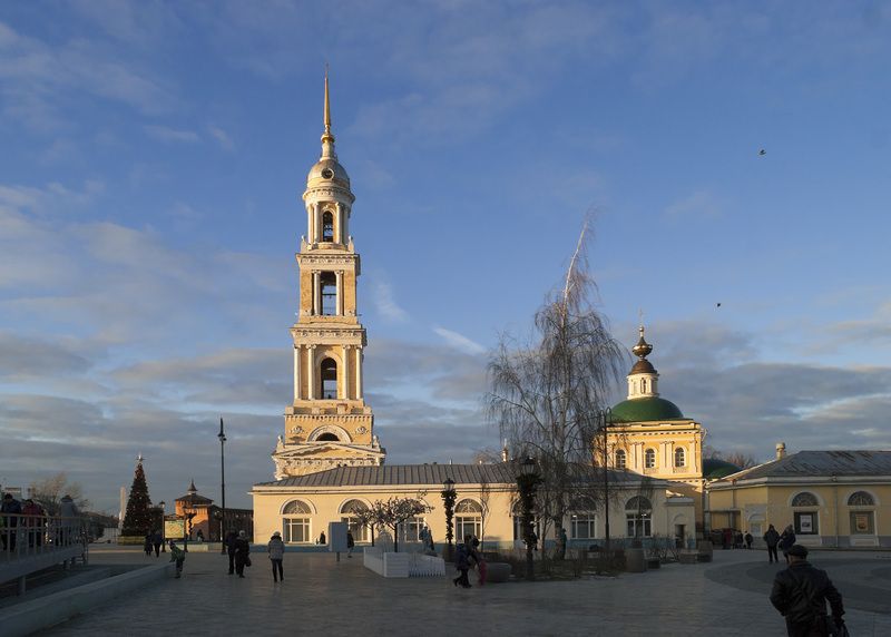 Коломна. Иоанно-Богословский храм и колокольня. фото превью
