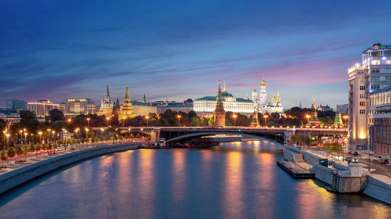 москва, кремль, большой каменный мост Кремль фото превью