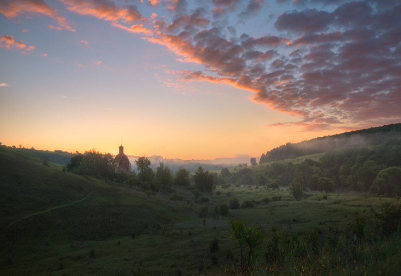 рассвет, россия, туман, утро, церковь, тульская область, красивая меча Утро у старой церкви фото превью