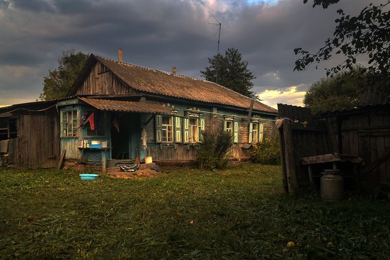 Домик в деревне. фото превью