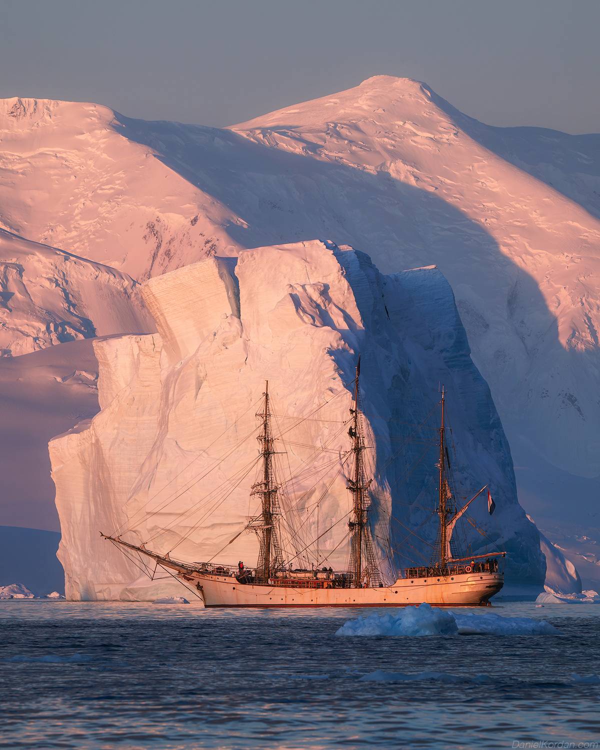 Antarctica, Даниил Коржонов