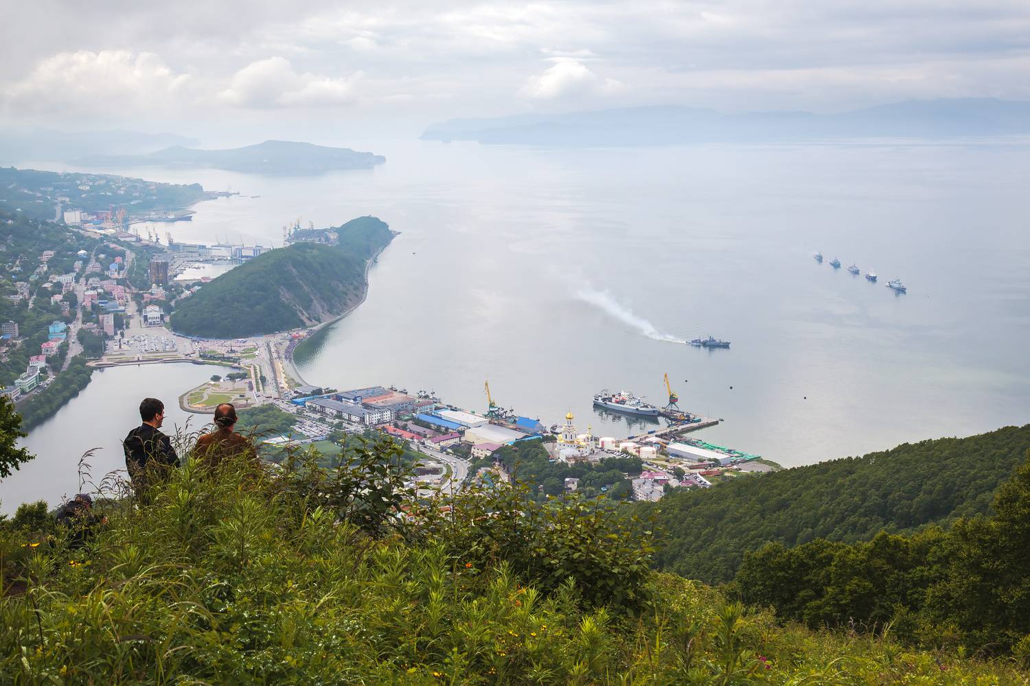 камчатка, петропавловск-камчатский, сопка мишенная, бухта, корабли, туристы, Уткин Дмитрий