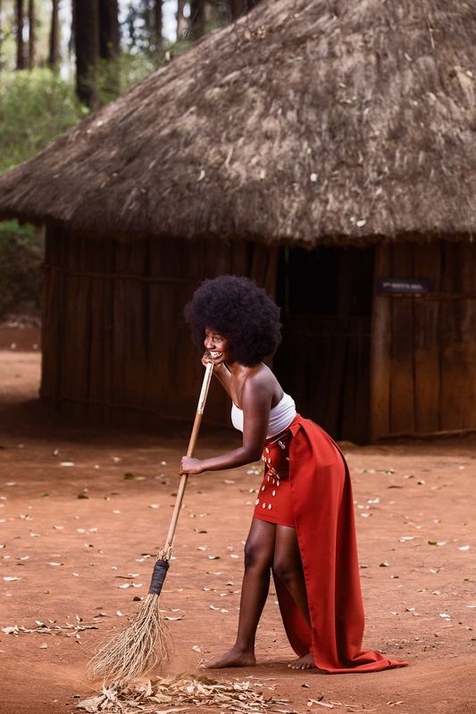 Agikuyu kikuyu traditional portraits outdoors on locations at the Bomas of Kenya Nairobi City County County Kenya East Africa фото превью