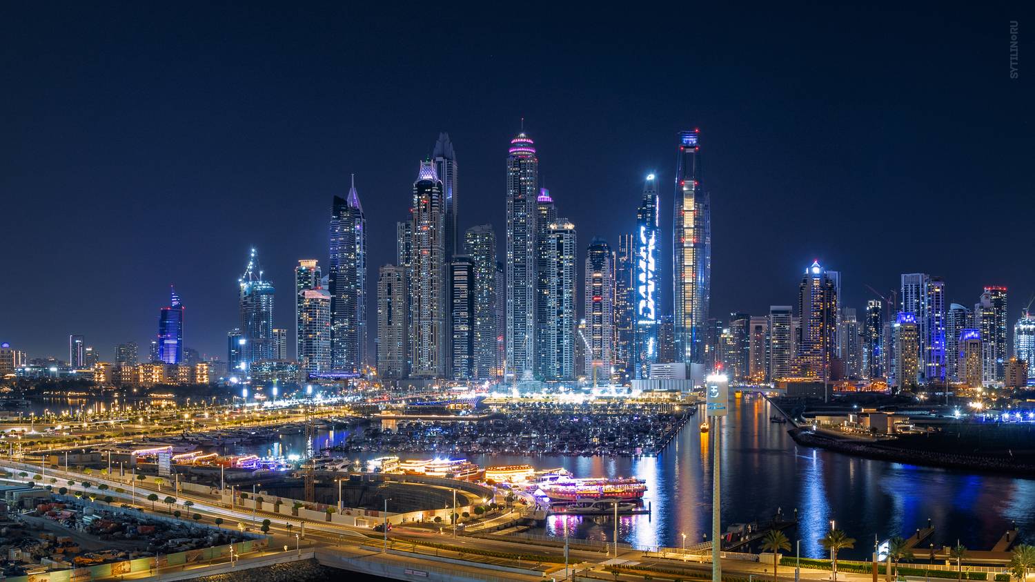 Dubai harbour cruise terminal, марина, дубай, Объединенные арабские эмираты, оаэ, uae, ночной, ночь, небоскребы, архитектура, столица, мегаполис, район, комфортабельный, арабский, урбанизм, ближний восток, персидский залив, marina, порт, яркий, освещение,, Сытилин Павел