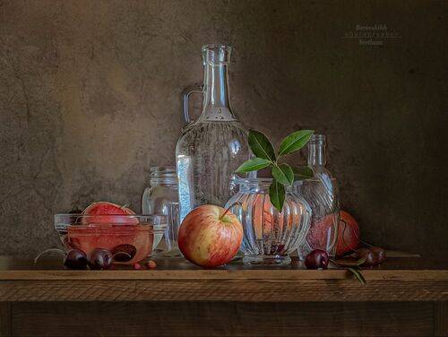 Натюрморт с водой