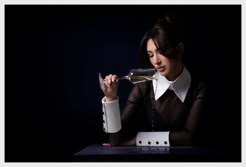 portrait, woman, studio, girl, beuty, model Unpoured Moments фото превью