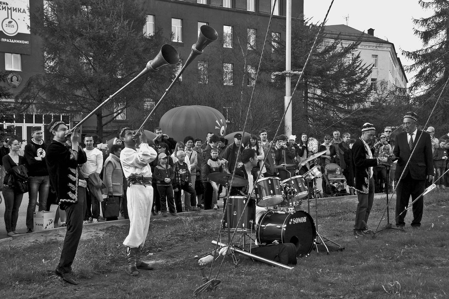 цирк, чб, апатиты, канат, музыка, барабаны, трубы, Николай Смоляк