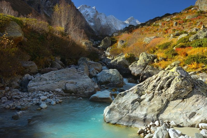 Утро в горах фото превью