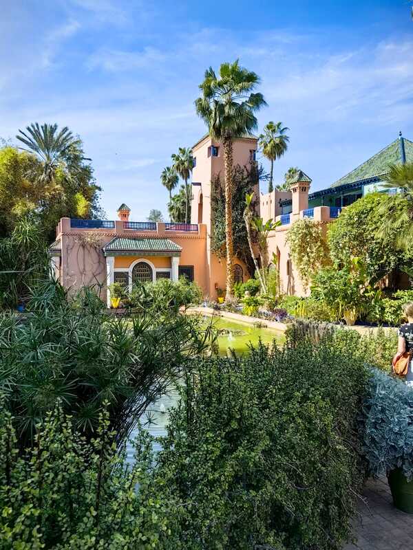 yves saint laurent, oasis Yves Saint Laurent. Oasis фото превью