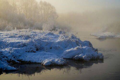 На речке. Весна.