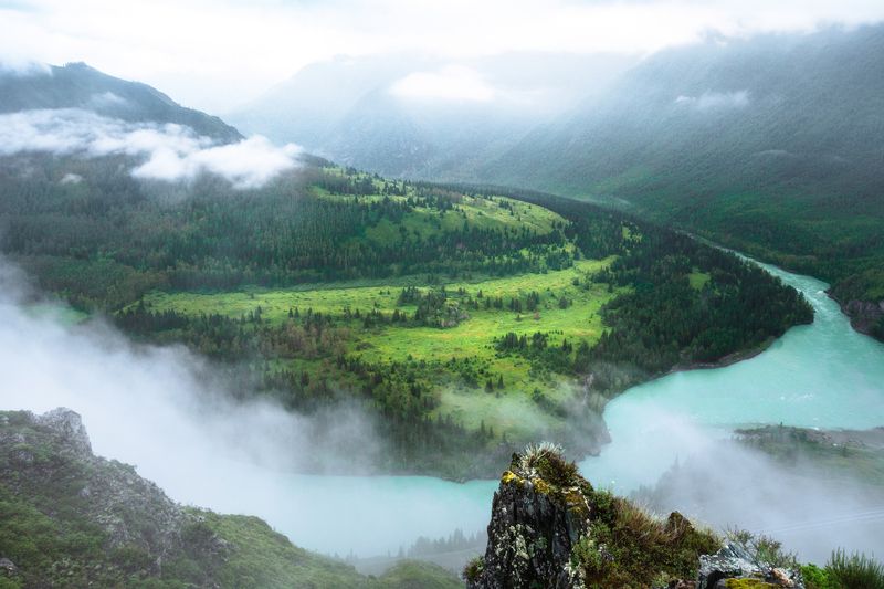 Туманное утро над Катунью фото превью