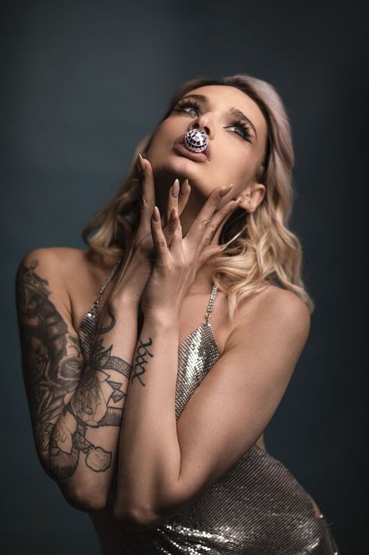 фото превью