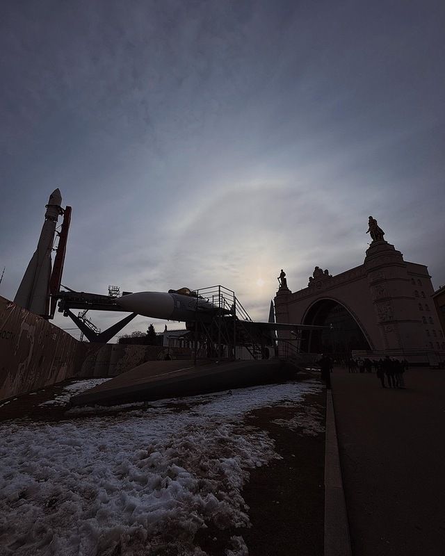 #москва С днём Космонавтики! ?❤️ фото превью