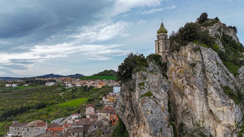Bagnoli del Trigno 2,Molise, Italy фото превью