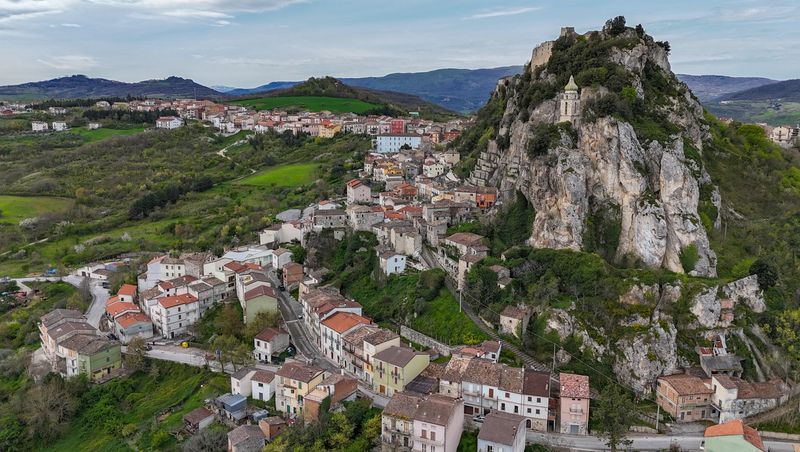 Bagnoli del Trigno 4, Molise, Italy фото превью
