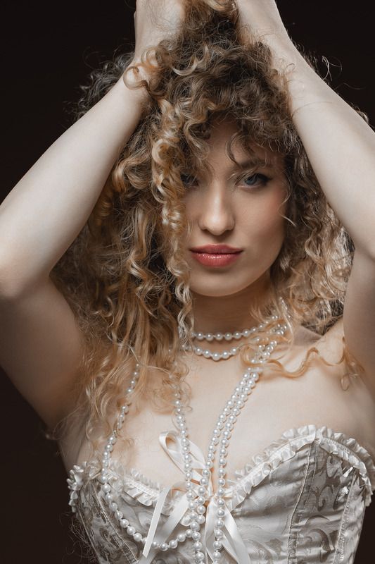 девушка, модель, портрет, фотосессия, гламур, girl, model, modeling, young, portrait, творческий портрет, женский портрет, woman, young woman, glamour, постановка, постановочная фотография, fashion, fine art, sexy, sensual Варвара фото превью