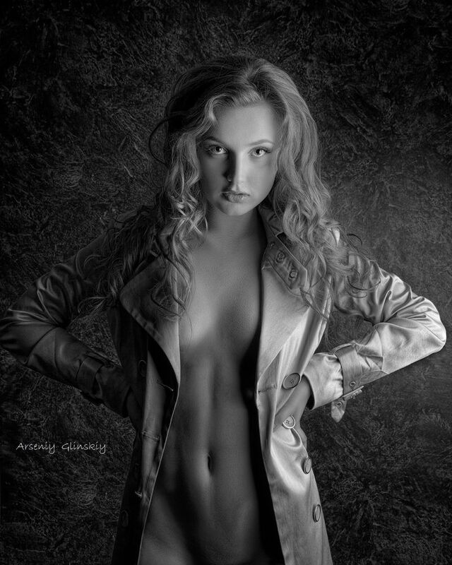 Serious conversation. фото превью