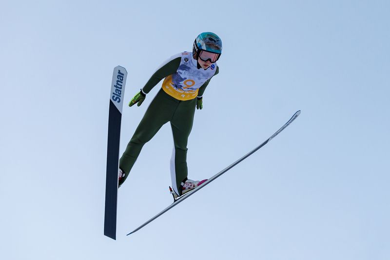 прыжки на лыжах с трамплина, нижний тагил, спорт Прыжки на лыжах с трамплина фото превью