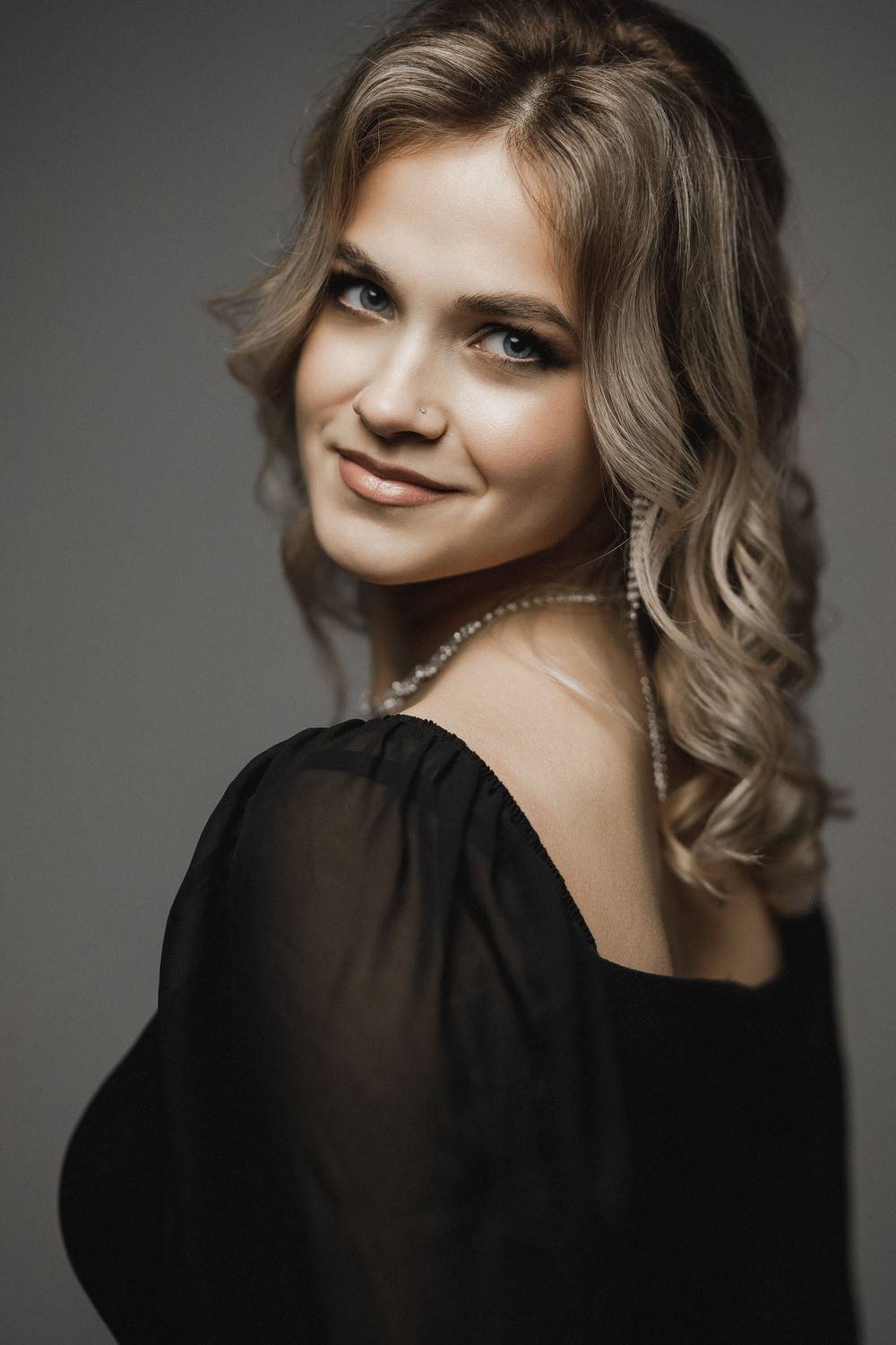 девушка, модель, портрет, фотосессия, гламур, girl, model, modeling, young, portrait, творческий портрет, женский портрет, woman, young woman, glamour, постановка, постановочная фотография, fashion, fine art, sexy, sensual, Васильев Владимир