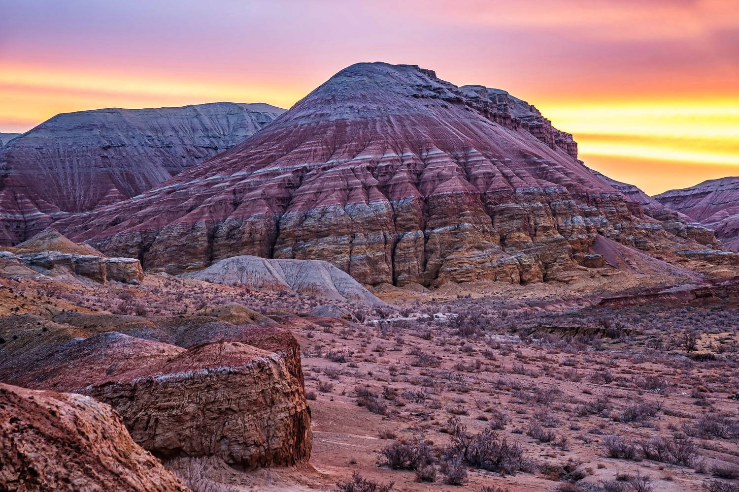 горы алтын-эмель, Евгений Дроботенко