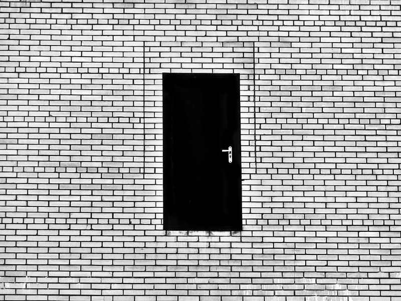 дверь, стена, выход Выход есть! фото превью