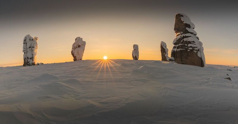 якутия, улахан-сис, закат, останцы Закат фото превью